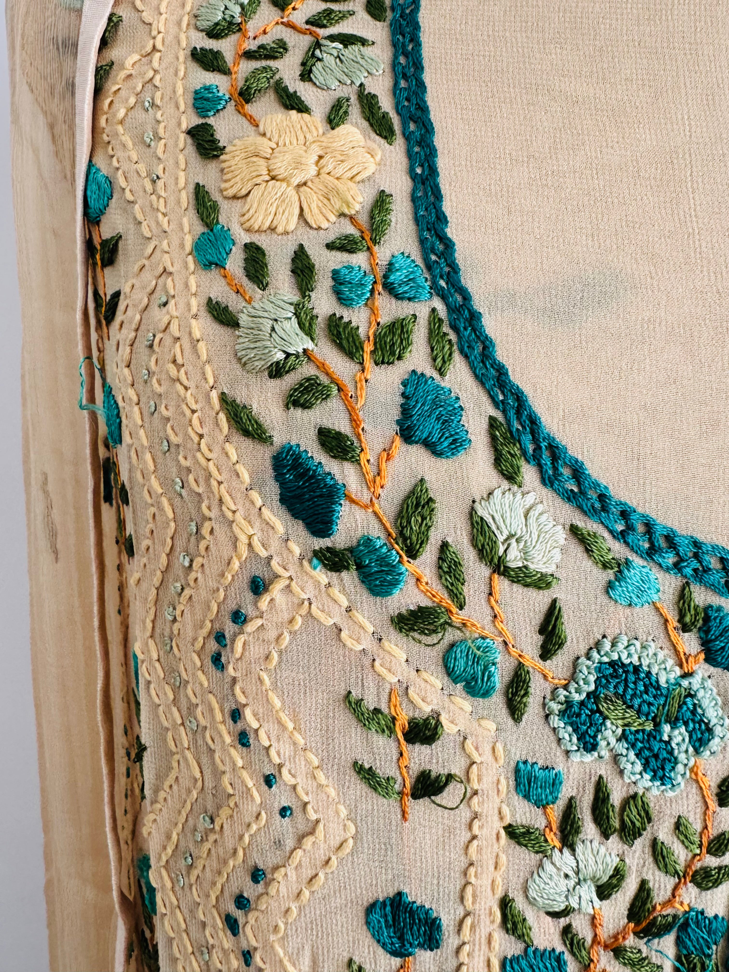 Beige French knot suit