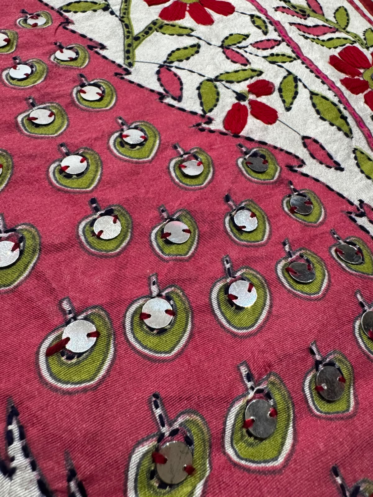 White kalamkari dupatta